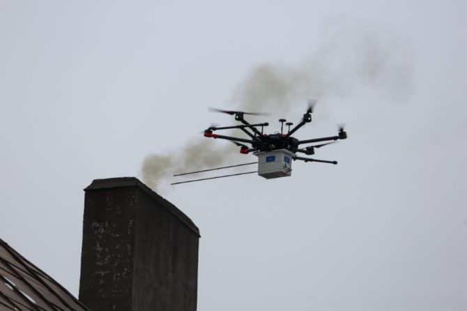 antysmogowe drony