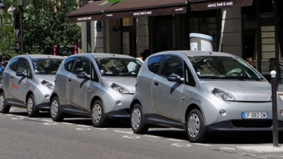 Autolib we Francji, Sharecar w Polsce?