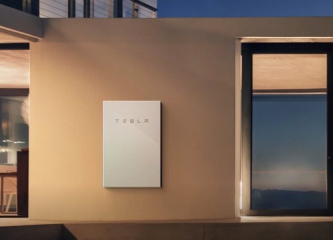 Powerwall Tesla - domowy lub biurowy magazyn energii